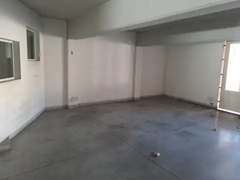 Cochera en venta: Basualdo 500, Villa Luro